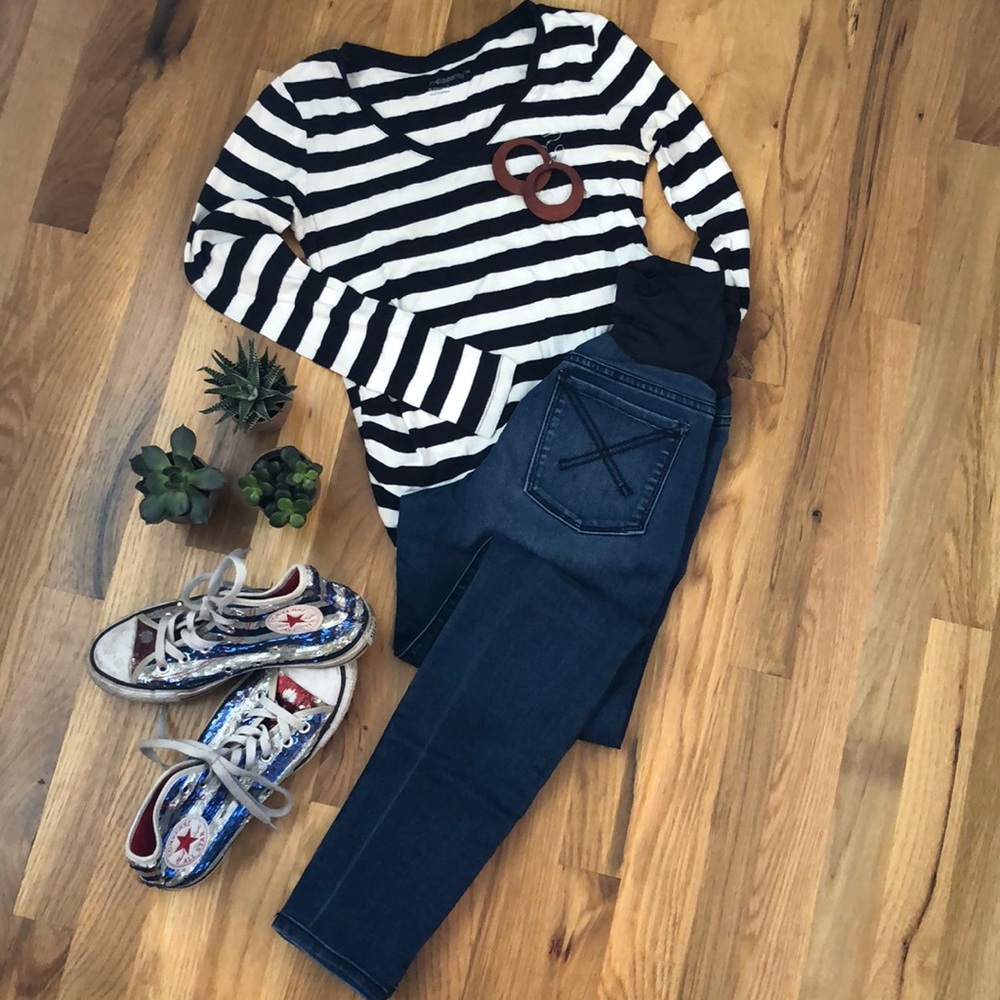 Old Navy Maternity Jeans